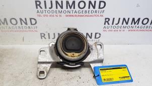 Gebruikte Motorrubber Volvo V40 (MV) 2.0 T2 16V Prijs € 20,00 Inclusief btw aangeboden door Autodemontage Rijnmond BV