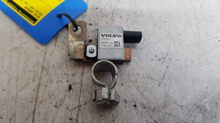 Gebruikte Accu sensor Volvo V40 (MV) 2.0 T2 16V Prijs € 30,25 Inclusief btw aangeboden door Autodemontage Rijnmond BV