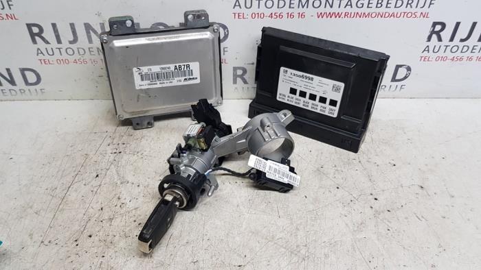 Gebruikte Kontaktslot + computer Opel Mokka/Mokka X 1.4 Turbo 16V 4x2 Prijs € 242,00 Inclusief btw aangeboden door Autodemontage Rijnmond BV