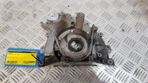 Gebruikte Oliepomp Jaguar XF (CC9) 3.0 D V6 24V Prijs € 121,00 Inclusief btw aangeboden door Autodemontage Rijnmond BV