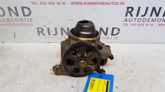 Gebruikte Oliepomp Volkswagen Polo V (6R) 1.2 12V Prijs € 48,40 Inclusief btw aangeboden door Autodemontage Rijnmond BV