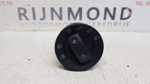 Gebruikte Licht Schakelaar Seat Exeo ST (3R5) 1.8 T 20V Prijs € 20,00 Margeregeling aangeboden door Autodemontage Rijnmond BV