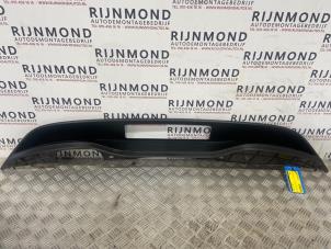 Gebruikte Diffuser achterbumper Volkswagen Polo VI (AW1) 1.0 TSI 12V Prijs € 48,40 Inclusief btw aangeboden door Autodemontage Rijnmond BV