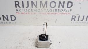 Gebruikte Xenon Lamp Mini Mini (R56) 1.6 16V Cooper S Prijs op aanvraag aangeboden door Autodemontage Rijnmond BV