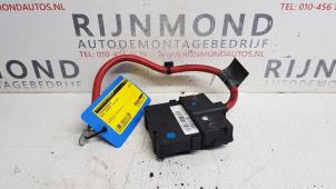 Gebruikte Stroomverdeler Mini Mini (R56) 1.6 16V One Prijs op aanvraag aangeboden door Autodemontage Rijnmond BV