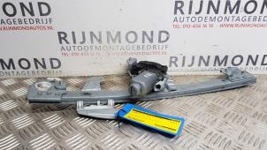 Gebruikte Raammechaniek 2Deurs rechts-voor Citroen C1 1.0 12V Prijs € 40,00 Margeregeling aangeboden door Autodemontage Rijnmond BV