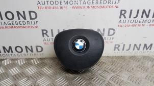 Gebruikte Airbag links (Stuur) BMW 1 serie (E87/87N) 116i 1.6 16V Prijs € 121,00 Inclusief btw aangeboden door Autodemontage Rijnmond BV