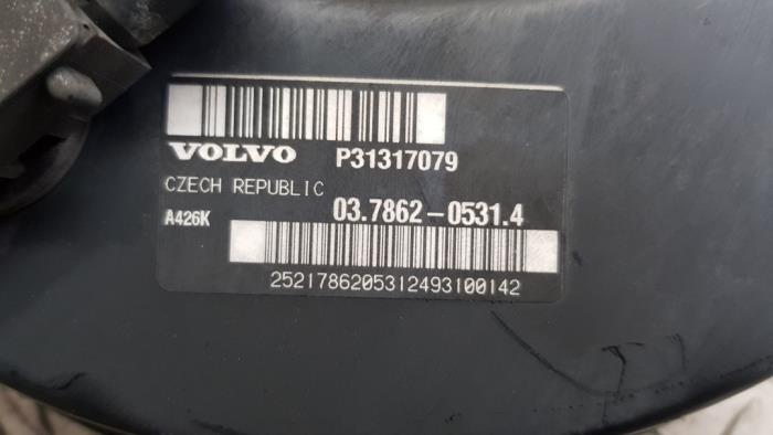 Rembekrachtiger van een Volvo V40 (MV) 1.6 D2 2013