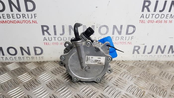 Gebruikte Vacuumpomp (Benzine) Mercedes A (W176) 2.0 A-45 AMG Turbo 16V 4-Matic Prijs € 145,20 Inclusief btw aangeboden door Autodemontage Rijnmond BV
