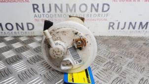 Gebruikte Benzinepomp Toyota Yaris (P1) 1.3 16V VVT-i Prijs € 40,00 Margeregeling aangeboden door Autodemontage Rijnmond BV