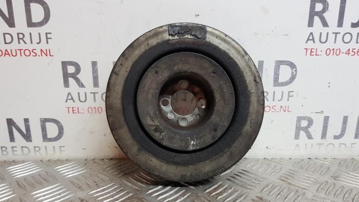 Gebruikte Krukas Poelie Fiat Doblo Cargo (223) 1.9 JTD Multijet Prijs € 25,00 Margeregeling aangeboden door Autodemontage Rijnmond BV