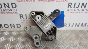 Gebruikte Motorrubber Opel Astra J (PC6/PD6/PE6/PF6) 2.0 CDTI 16V 160 Ecotec Prijs € 48,40 Inclusief btw aangeboden door Autodemontage Rijnmond BV