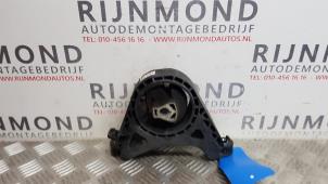 Gebruikte Motorrubber Opel Astra J (PC6/PD6/PE6/PF6) 2.0 CDTI 16V 160 Ecotec Prijs € 18,15 Inclusief btw aangeboden door Autodemontage Rijnmond BV