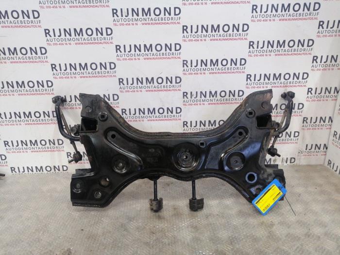Gebruikte Subframe Volkswagen Up! (121) 1.0 12V 60 Prijs € 39,99 Margeregeling aangeboden door Autodemontage Rijnmond BV
