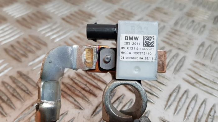 Accu sensor van een BMW 1 serie (F20) 116d 1.5 12V TwinPower 2016