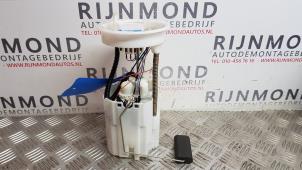 Gebruikte Benzinepomp Volkswagen Up! (121) 1.0 12V 60 Prijs € 50,00 Margeregeling aangeboden door Autodemontage Rijnmond BV