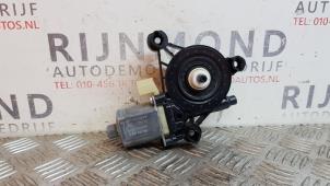 Gebruikte Motor electrisch raam Audi A3 Sportback (8VA/8VF) 1.6 TDI 16V Prijs € 18,15 Inclusief btw aangeboden door Autodemontage Rijnmond BV