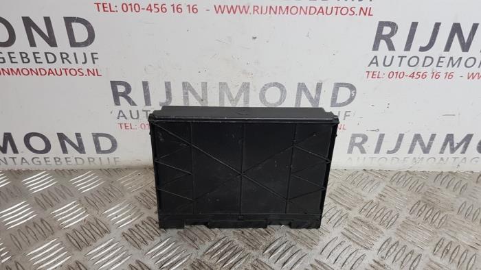 Computer Body Control van een Opel Corsa E 1.4 16V 2016