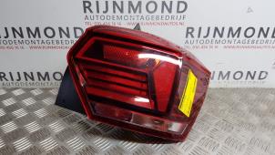 Gebruikte Achterlicht rechts Volkswagen Polo VI (AW1) 1.0 TSI 12V Prijs € 60,50 Inclusief btw aangeboden door Autodemontage Rijnmond BV