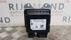 Gebruikte Airbag Module Ford Fiesta 7 1.0 EcoBoost 12V Prijs € 121,00 Inclusief btw aangeboden door Autodemontage Rijnmond BV