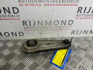Gebruikte Motorrubber Renault Clio III (BR/CR) 1.5 dCi FAP Prijs € 20,00 Margeregeling aangeboden door Autodemontage Rijnmond BV