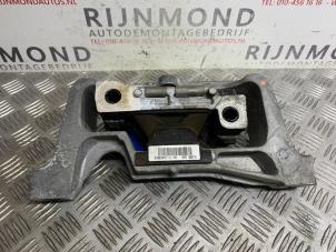 Gebruikte Motorsteun Mercedes B (W245) 1.7 B-170 16V Prijs € 20,00 Margeregeling aangeboden door Autodemontage Rijnmond BV