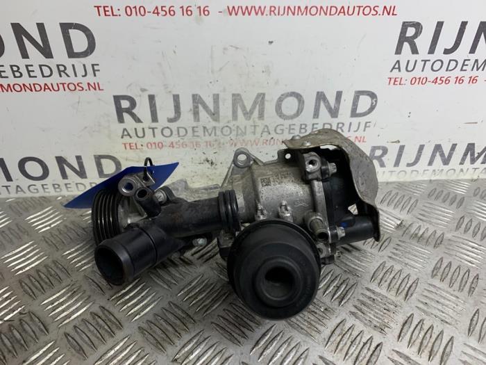 Gebruikte Waterpomp Mercedes B (W245) 1.7 B-170 16V Prijs op aanvraag aangeboden door Autodemontage Rijnmond BV