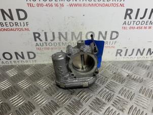 Gebruikte Gasklephuis Mercedes B (W245) 1.7 B-170 16V Prijs € 9,00 Margeregeling aangeboden door Autodemontage Rijnmond BV