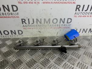 Gebruikte Injector brug Mercedes B (W245) 1.7 B-170 16V Prijs € 50,00 Margeregeling aangeboden door Autodemontage Rijnmond BV