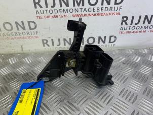 Gebruikte Stroomverdeler BMW 1 serie (F20) 120d 2.0 16V Prijs € 30,25 Inclusief btw aangeboden door Autodemontage Rijnmond BV
