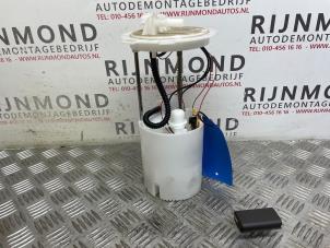 Gebruikte Benzinepomp Nissan Qashqai (J11) 1.3 DIG-T 140 16V Prijs € 242,00 Inclusief btw aangeboden door Autodemontage Rijnmond BV