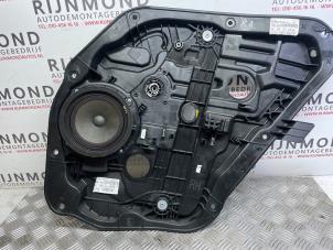 Gebruikte Raammechaniek 4Deurs rechts-achter Kia Cee'd (JDB5) 1.6 GDI 16V Prijs € 24,20 Inclusief btw aangeboden door Autodemontage Rijnmond BV