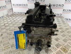 Gebruikte Cilinderkop Hyundai i10 (F5) 1.2i 16V Prijs € 242,00 Inclusief btw aangeboden door Autodemontage Rijnmond BV