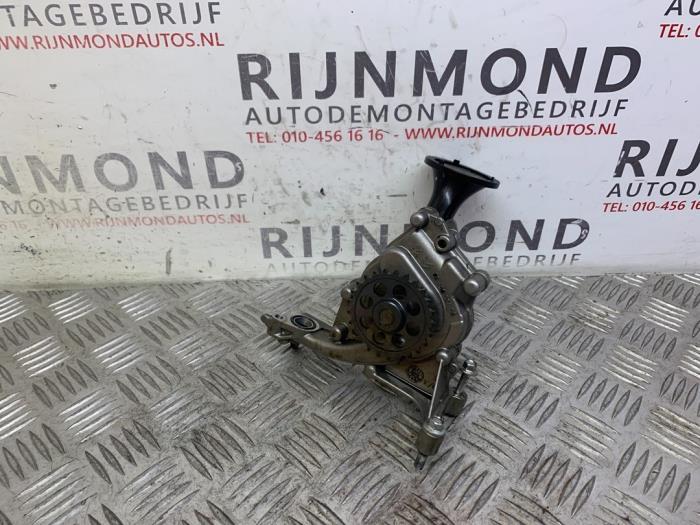 Gebruikte Oliepomp Peugeot 208 I (CA/CC/CK/CL) 1.0 Vti 12V PureTech Prijs € 121,00 Inclusief btw aangeboden door Autodemontage Rijnmond BV