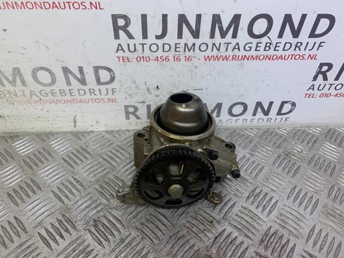Gebruikte Oliepomp Volkswagen Polo V (6R) 1.2 12V Prijs € 48,40 Inclusief btw aangeboden door Autodemontage Rijnmond BV