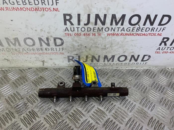 Gebruikte Verstuiver brug Renault Megane III Berline (BZ) 1.5 dCi 110 Prijs op aanvraag aangeboden door Autodemontage Rijnmond BV