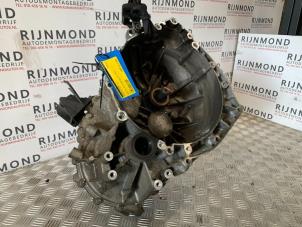 Gebruikte Versnellingsbak Volvo V40 (MV) 2.0 D2 16V Prijs € 726,00 Inclusief btw aangeboden door Autodemontage Rijnmond BV