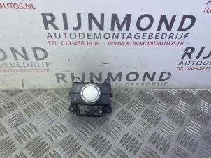 Gebruikte Multi Media Regelunit Mercedes E (R207) E-350 CDI, d BlueTEC 3.0 V6 24V Prijs € 90,75 Inclusief btw aangeboden door Autodemontage Rijnmond BV