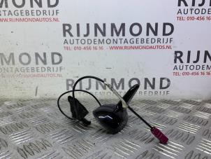 Gebruikte Antenne Mercedes E (R207) E-350 CDI, d BlueTEC 3.0 V6 24V Prijs € 54,45 Inclusief btw aangeboden door Autodemontage Rijnmond BV