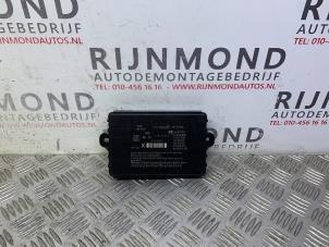 Gebruikte Deur module Jaguar XE 2.0d 180 16V Prijs € 121,00 Inclusief btw aangeboden door Autodemontage Rijnmond BV