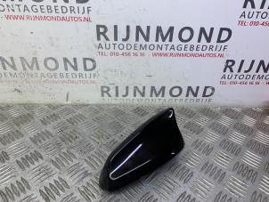 Gebruikte Antenne Jaguar XE 2.0d 180 16V Prijs op aanvraag aangeboden door Autodemontage Rijnmond BV