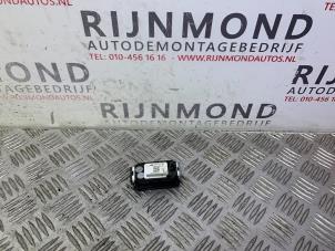 Gebruikte USB module Jaguar XE 2.0d 180 16V Prijs op aanvraag aangeboden door Autodemontage Rijnmond BV