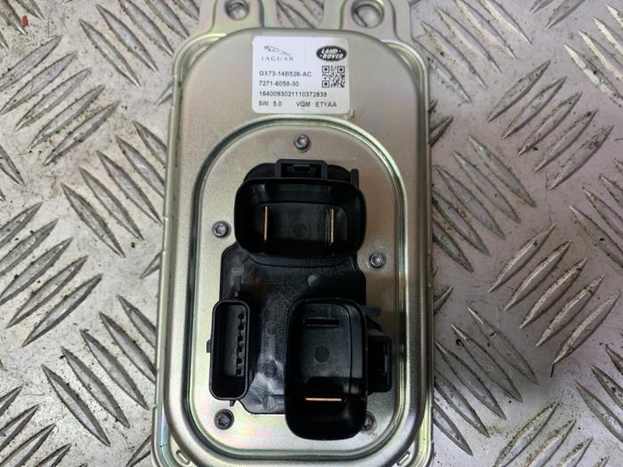 Start/Stop computer van een Jaguar XE 2.0d 180 16V 2017