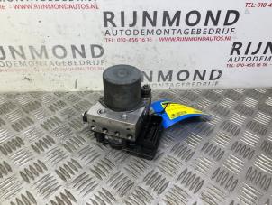 Gebruikte ABS Pomp Peugeot 3008 I (0U/HU) 1.6 16V THP 155 Prijs € 75,00 Margeregeling aangeboden door Autodemontage Rijnmond BV