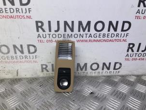 Gebruikte Binnenverlichting achter BMW X3 (F25) xDrive20d 16V Prijs € 10,00 Margeregeling aangeboden door Autodemontage Rijnmond BV