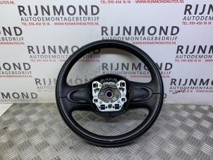 Gebruikte Stuurwiel Mini Mini (R56) 1.6 16V One Prijs € 40,00 Inclusief btw aangeboden door Autodemontage Rijnmond BV
