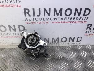 Gebruikte Videpomp (Diesel) Renault Master II (FD/HD) 2.5 dCi 120 FAP Prijs op aanvraag aangeboden door Autodemontage Rijnmond BV