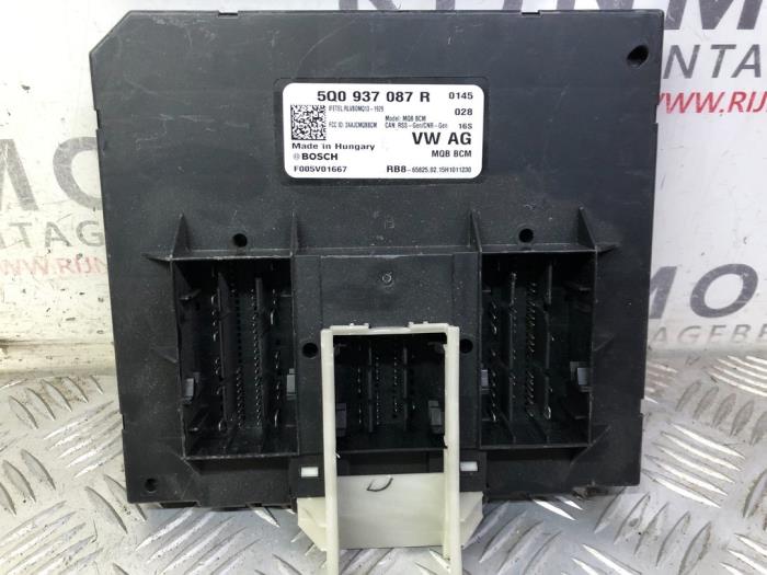Computer Body Control van een Volkswagen Golf VII (AUA) 2.0 GTI 16V 2015