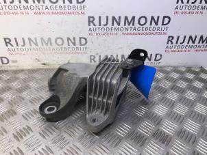 Gebruikte Motorrubber Opel Insignia Sports Tourer 1.5 Turbo 16V 165 Prijs op aanvraag aangeboden door Autodemontage Rijnmond BV