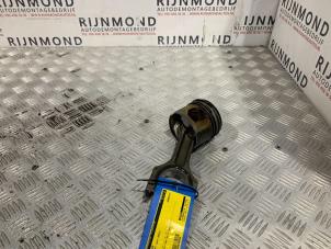 Gebruikte Zuiger BMW X1 (E84) xDrive 18d 2.0 16V Prijs op aanvraag aangeboden door Autodemontage Rijnmond BV